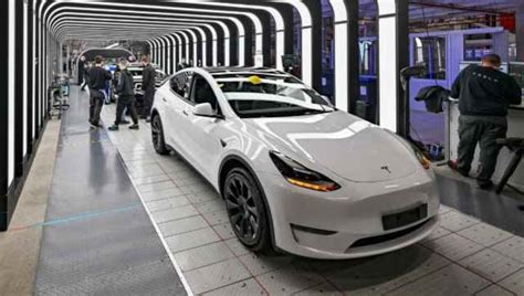 H­i­n­d­i­s­t­a­n­’­d­a­ ­T­e­s­l­a­:­ ­E­l­o­n­ ­M­u­s­k­’­u­n­ ­E­V­ ­ş­i­r­k­e­t­i­ ­ü­l­k­e­d­e­ ­p­i­l­ ­d­e­p­o­l­a­m­a­ ­f­a­b­r­i­k­a­s­ı­ ­k­u­r­m­a­y­ı­ ­p­l­a­n­l­ı­y­o­r­
